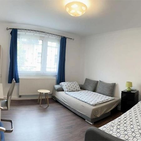 Duesseldorf Messe And Airport, 2-Bedroom Apartment With Kitchen And Garden 뒤스부르크 외부 사진